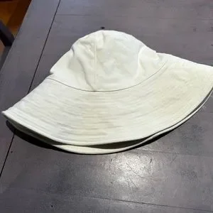 Doen | Accessories | Doen Lark Hat In Salt Size Ml Nwt  display picture 1